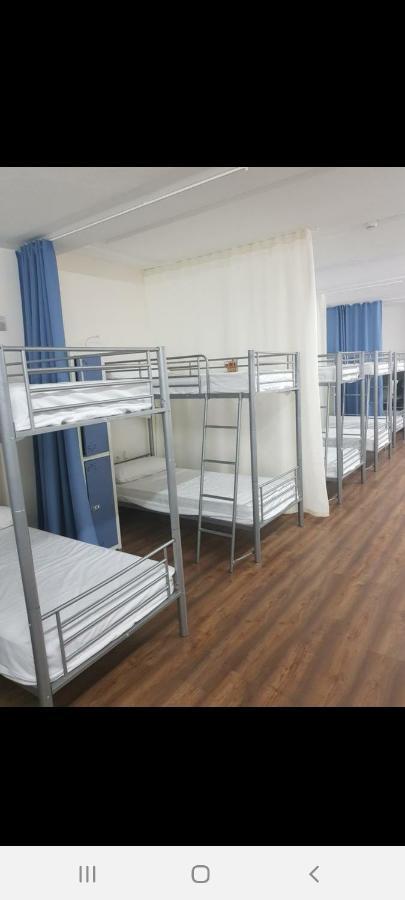 Albergue Turistico La Peregrina Oviedo Luaran gambar